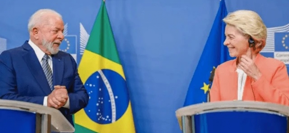 Na v�spera da assinatura de acordo com Mercosul, Lula recebe l�deres da UE no Rio